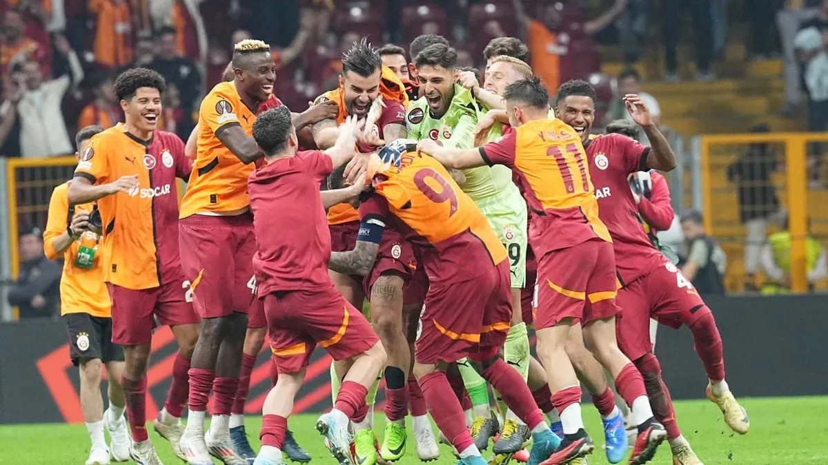 GALATASARAYKASIMPAŞA CANLI | Moralli Cimbom rekor için sahada