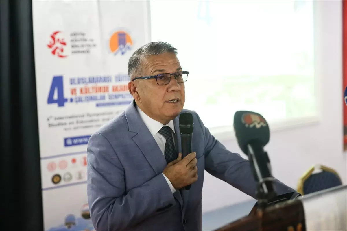 Mersin’de Eğitim ve Kültür Sempozyumu başladı