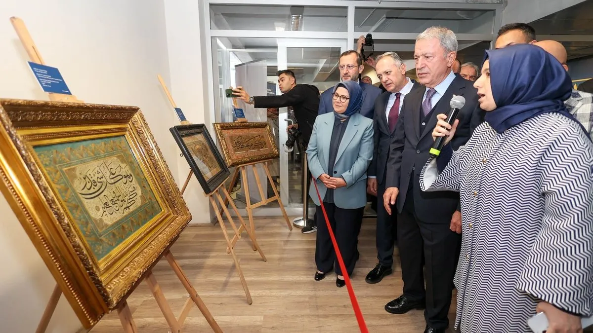 Yıldız Holding’in “Tarihin Akışında Meşhur Hattatlar” sergisi Kayseri’de ziyarete açıldı