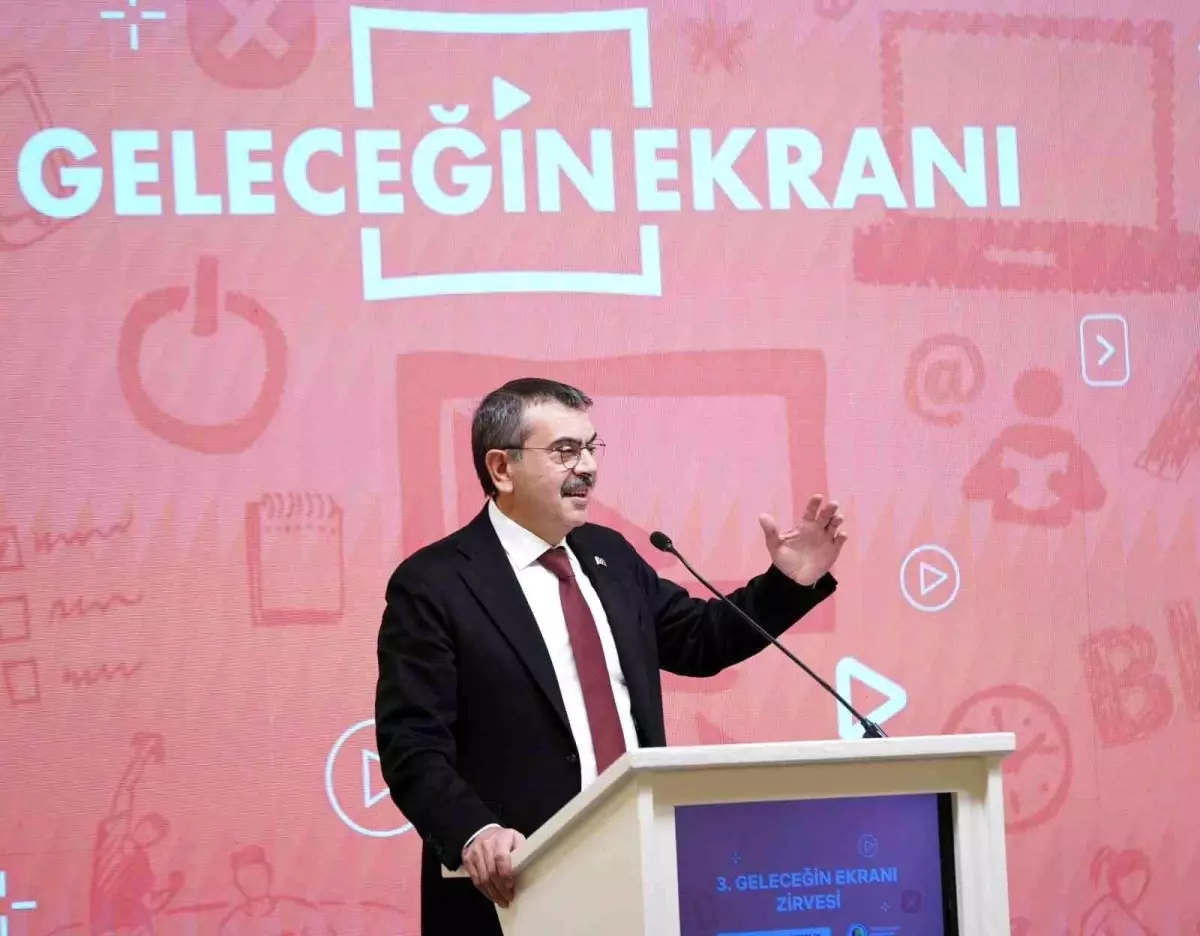 Geleceğin Ekranı Zirvesi’nde Siber Güvenlik ve Dijital Okuryazarlık Vurgusu