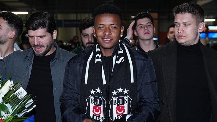 Beşiktaş’ın transfer için anlaştığı Keny Arroyo, İstanbul’a geldi!