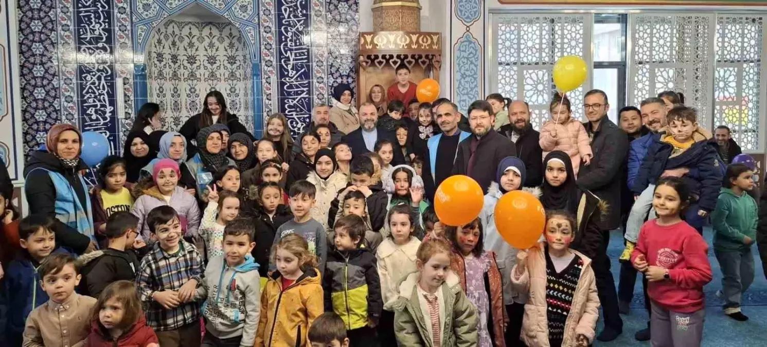 Kütahya’da Cami Çocuk Buluşması