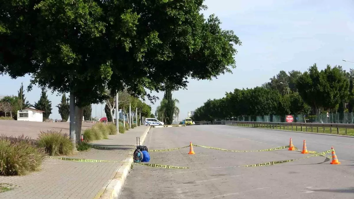 Antalya’da Şüpheli Valiz Alarmı